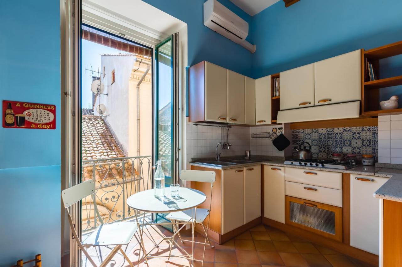 Casa 45 Leilighet Salerno Eksteriør bilde